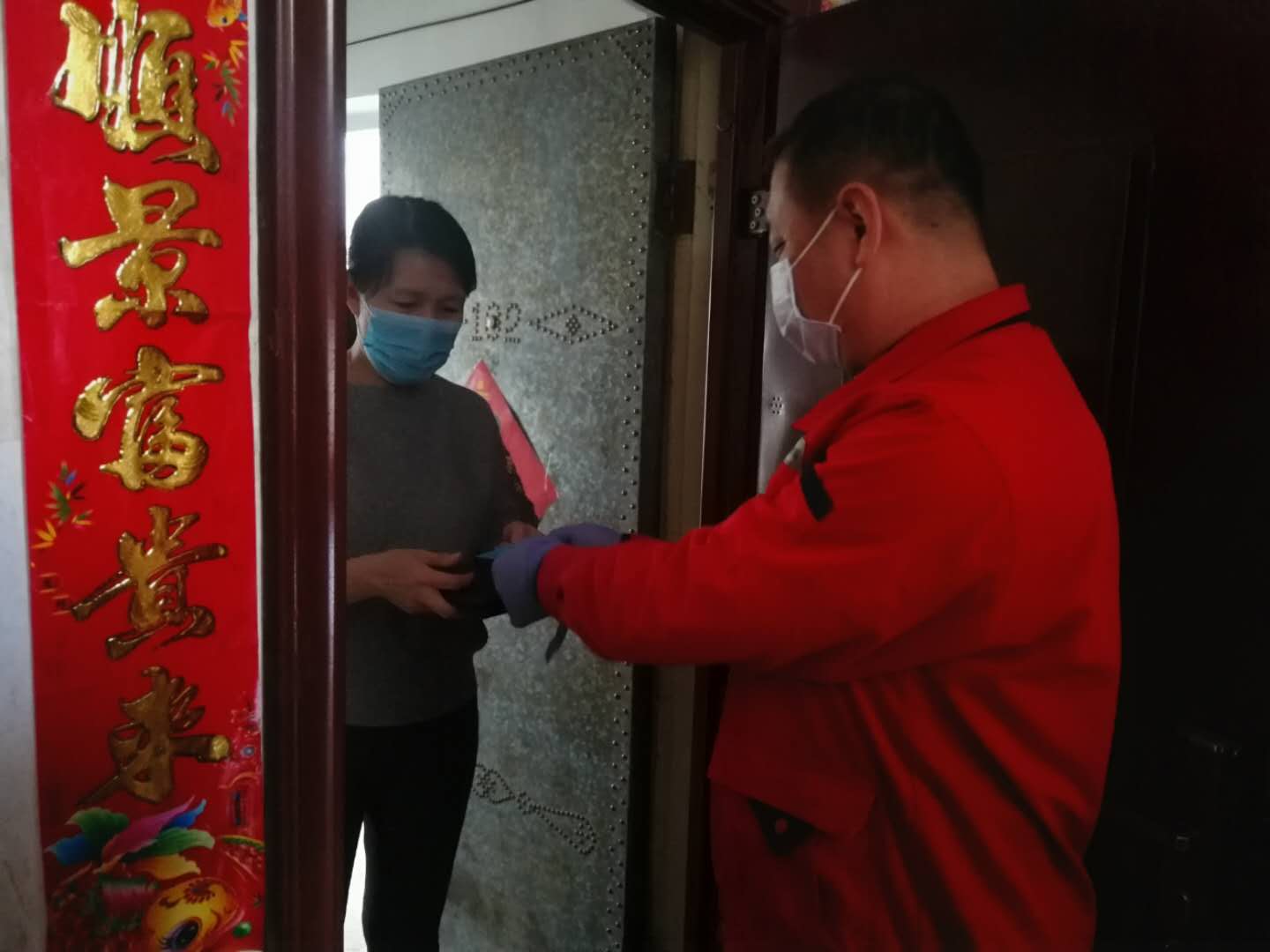 疫情防控，黨員在行動