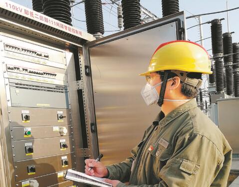 我是黨員，就應該沖鋒在前——記湖北十堰供電公司檢修分公司鄖縣運維班副班長楊永東