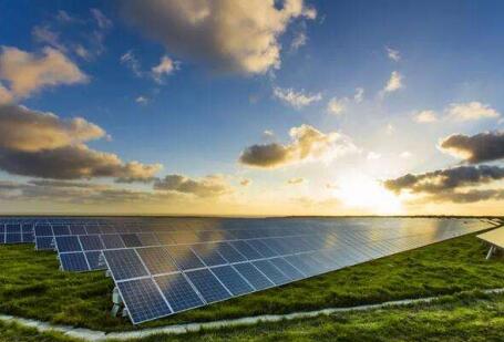 “新基建”釋放動(dòng)能，光伏發(fā)電新一輪擴(kuò)產(chǎn)潮起