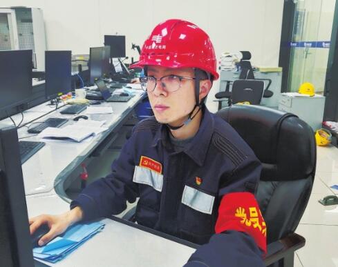 湯勇:“闖關(guān)達人”