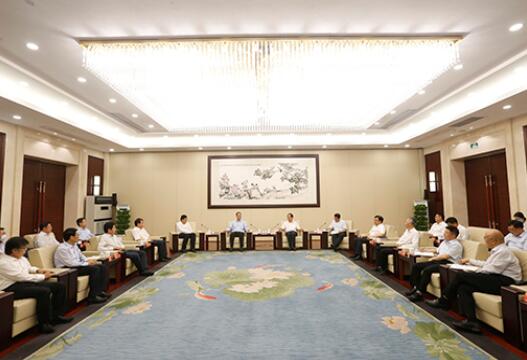 國家電網(wǎng)董事長毛偉明與浙江省委書記車俊、省長袁家軍會(huì)談