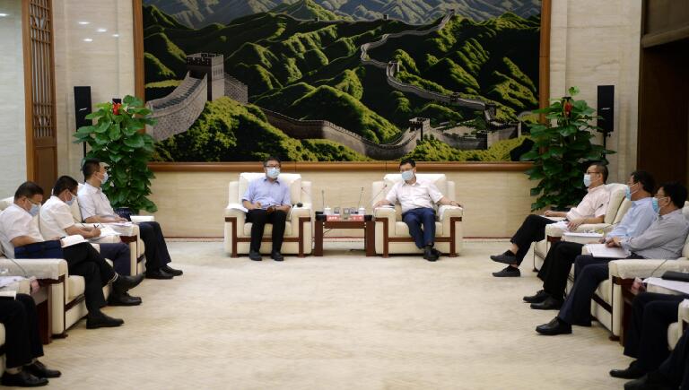 寇偉會見哈電集團黨委副書記、總經理吳偉章