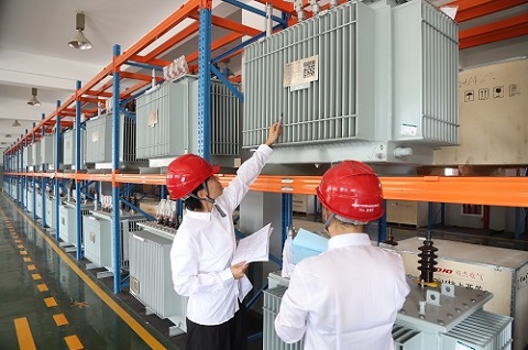 國網(wǎng)寧波市鄞州區(qū)供電公司：倉庫盤點，迎“冬峰”