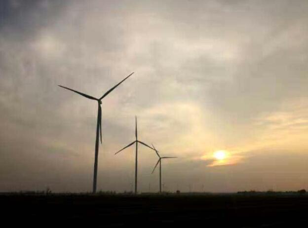 華能濮陽(yáng)500兆瓦風(fēng)電項(xiàng)目全容量并網(wǎng)發(fā)電