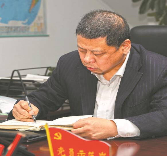 有他在，大家心里就有底了——記國家電網(wǎng)有限公司特等勞動模范汪波