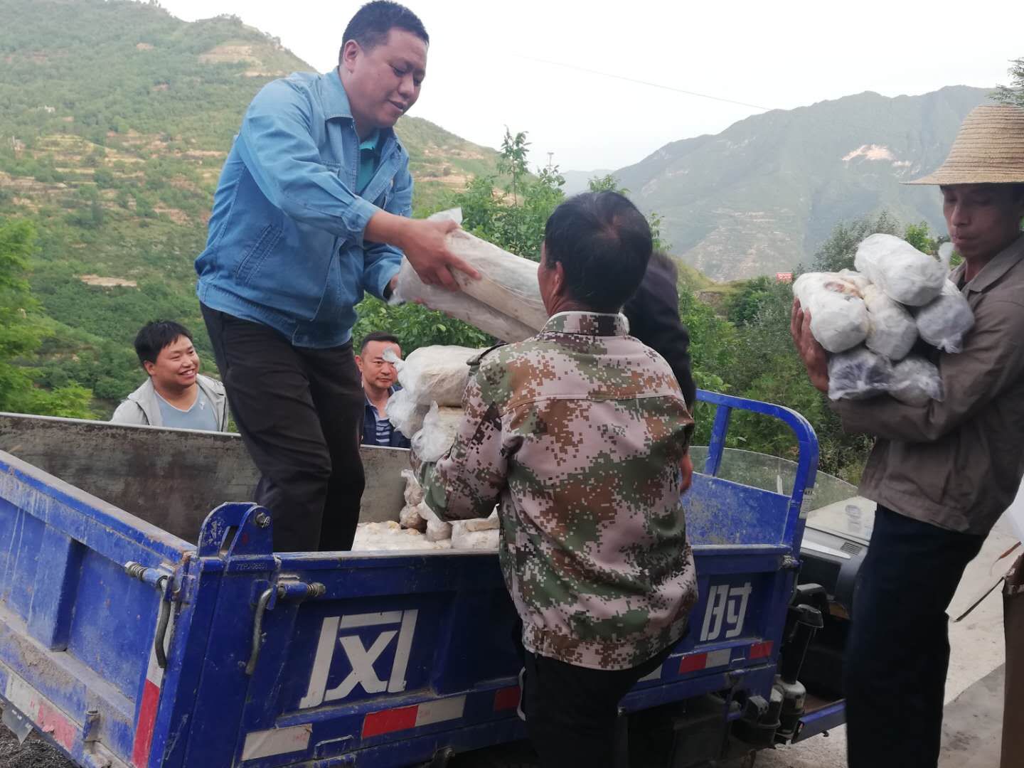 駐村七年，他以實際行動踐行偉大脫貧攻堅精神——記國網甘肅省電力公司駐村前線指揮部負責人趙宣安