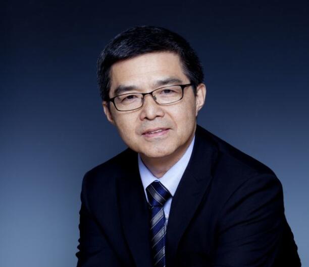 歐陽明高:對發(fā)展電動汽車的質(zhì)疑應該停止了