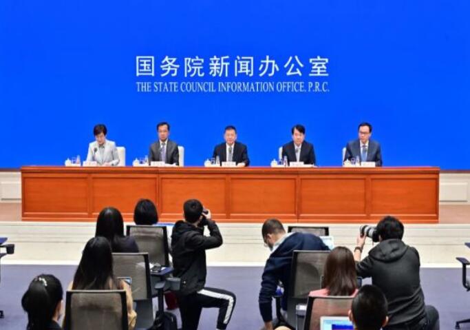 國家能源局:推動可再生能源成為碳達(dá)峰碳中和主力軍