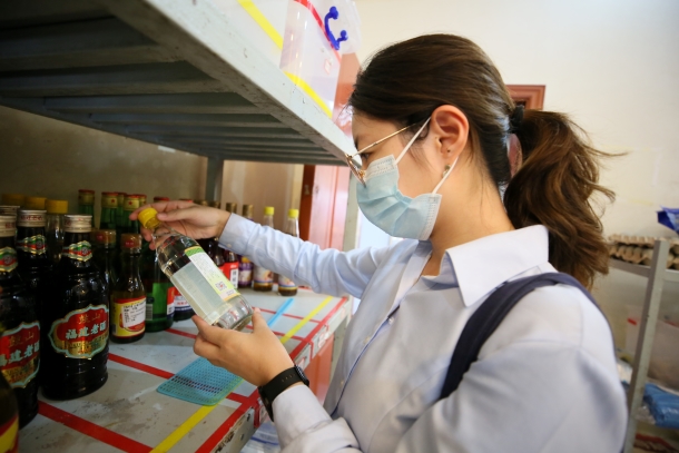 國能(福州)熱電有限公司職工代表專項巡查守護(hù)舌尖安全