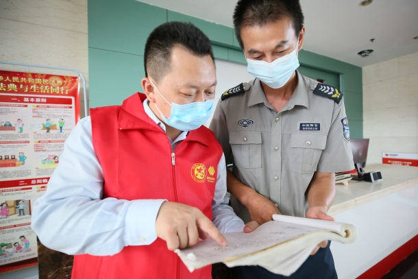 國能(福州)熱電有限公司黨員先鋒隊(duì)筑牢“紅色防疫墻”