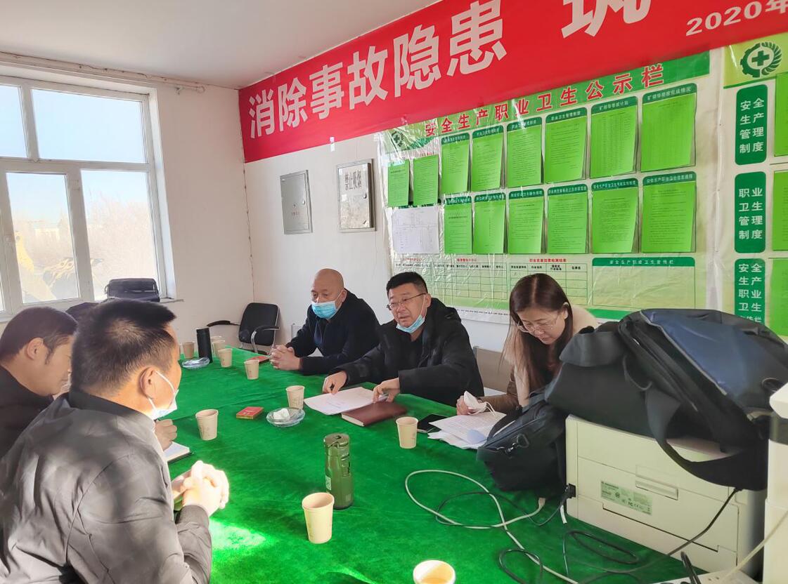 額濟納供電公司:優(yōu)化營商環(huán)境 我為企業(yè)辦實事