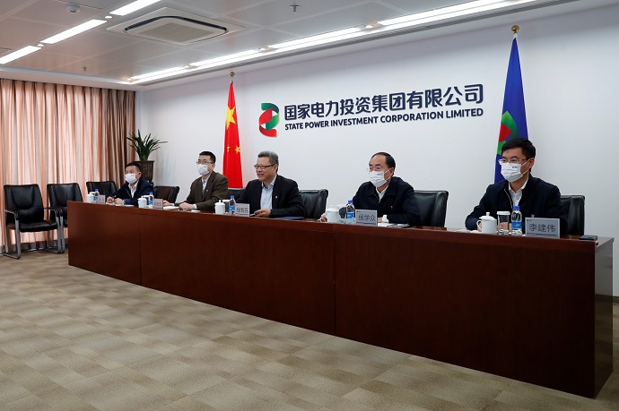 錢智民會(huì)見(jiàn)清華大學(xué)副校長(zhǎng)、清華海峽研究院院長(zhǎng)曾嶸