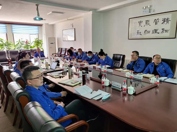 烏海市千里山供電分公司開展班組定級，提升班組管理