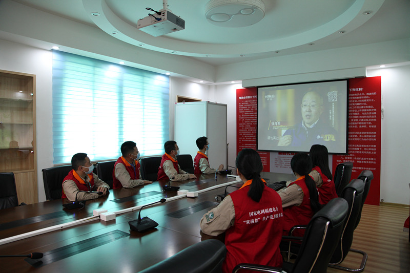 國網(wǎng)古田縣供電公司掀起學(xué)習(xí)“時(shí)代楷?！卞X海軍同志先進(jìn)事跡熱潮