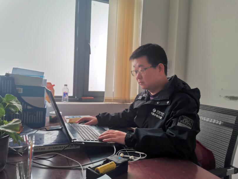 劉凡武：砥礪深耕志未泯，不負山河不負卿