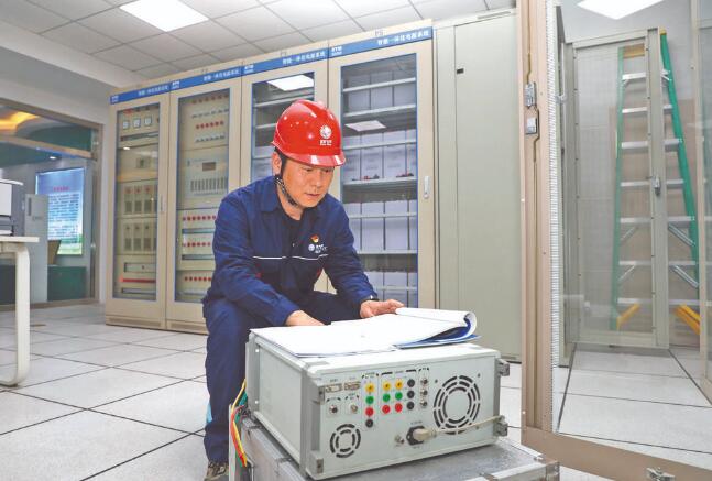 王雷:嚴(yán)慎細(xì)實(shí)干好自動(dòng)化專業(yè)工作