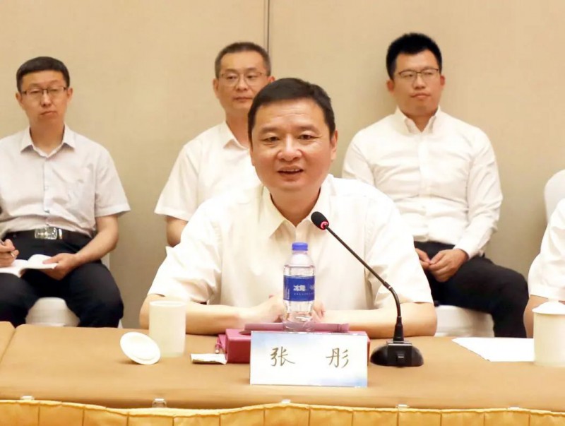 協(xié)鑫、徐工聯(lián)手！布局新能源