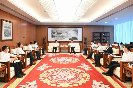 舒印彪鄧建玲會見保定市委書記黨曉龍、市長閆繼紅