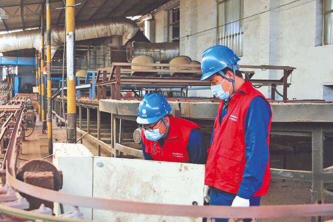 河北石家莊供電公司:提高服務(wù)水平 優(yōu)化營商環(huán)境