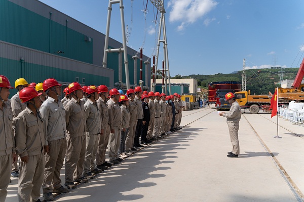 閩粵聯(lián)網(wǎng)工程舉行“決戰(zhàn)七十天,喜迎二十大”誓師大會(huì)