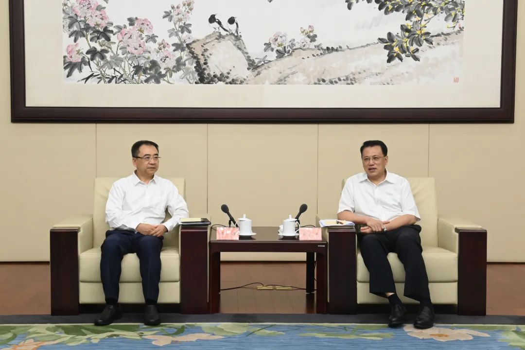 大唐集團(tuán)公司黨組書記、董事長鄒磊拜會浙江省委書記、省人大常委會主任袁家軍