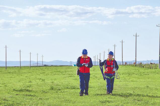 【非凡十年】國網(wǎng)蒙東電力公司:壯美草原好風(fēng)光 點亮牧民新生活