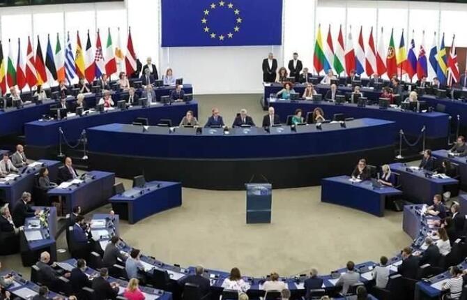 俄羅斯的不敢買，美國的買不起，光伏發(fā)電依賴中國，歐洲左右為難