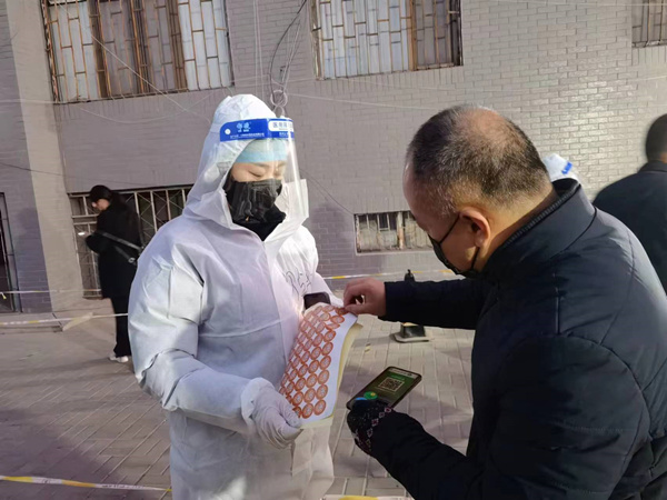 烏海市千里山供電公司：戰(zhàn)“疫”一線黨旗紅，當好疫情防控排頭兵