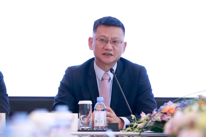 華為李俊風(fēng)：聚焦ICT基礎(chǔ)設(shè)施 打造數(shù)字底座，做機(jī)場與軌道行業(yè)數(shù)字化轉(zhuǎn)型同路人