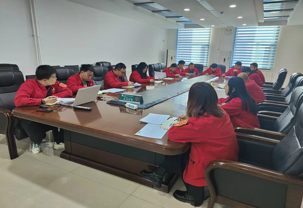 六五四供電公司:開展安全生產(chǎn)標(biāo)準(zhǔn)化專題培訓(xùn)