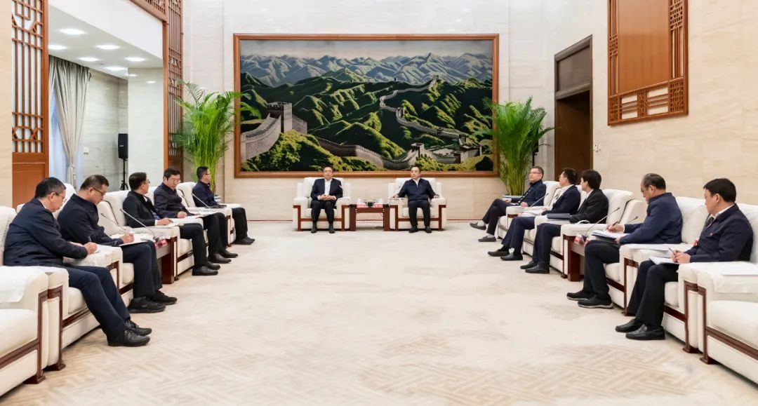 大唐集團(tuán)黨組書記、董事長鄒磊會見哈電集團(tuán)黨委書記、董事長曹志安