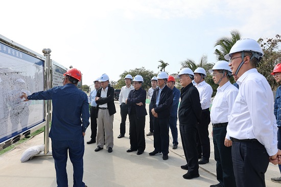 華能集團(tuán)外部董事到海南分公司及昌江、石島灣核電基地調(diào)研