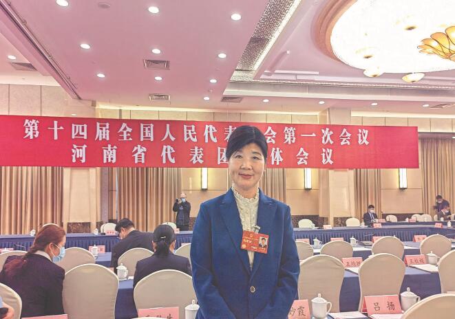 【兩會好聲音】全國人大代表 呂妙霞:持續(xù)提高供電服務(wù)質(zhì)量 助推鄉(xiāng)村產(chǎn)業(yè)發(fā)展