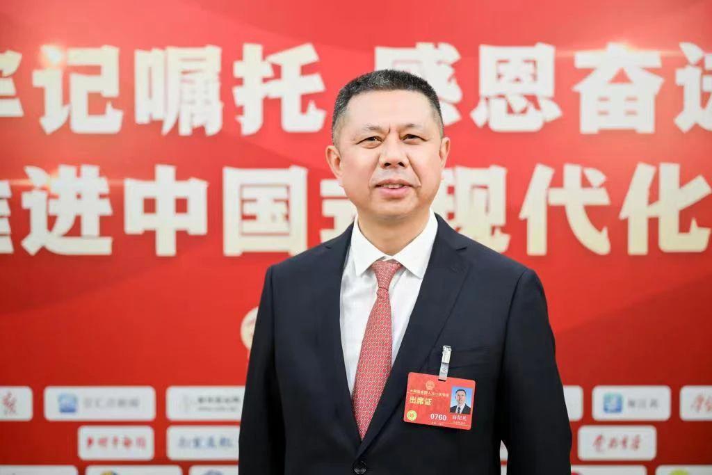 高紀凡解碼光儲未來:儲能是未來新型電力系統(tǒng)的重要支柱