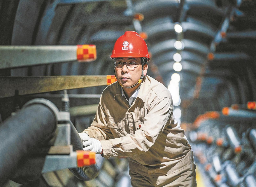 呂立翔:精益+智慧”守護(hù)1600余千米地下電纜