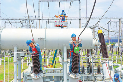 高溫來襲，電力迎戰(zhàn)“尖峰時(shí)刻”