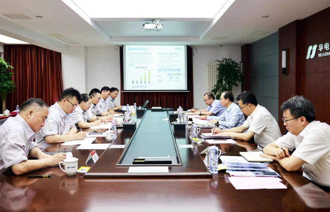 中國華電黨組書記、董事長江毅赴天津區(qū)域開展領(lǐng)題調(diào)研