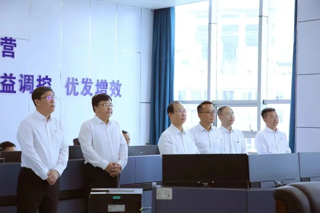 華電黨組書記、董事長江毅赴貴州區(qū)域開展領(lǐng)題調(diào)研 督導能源保供工作