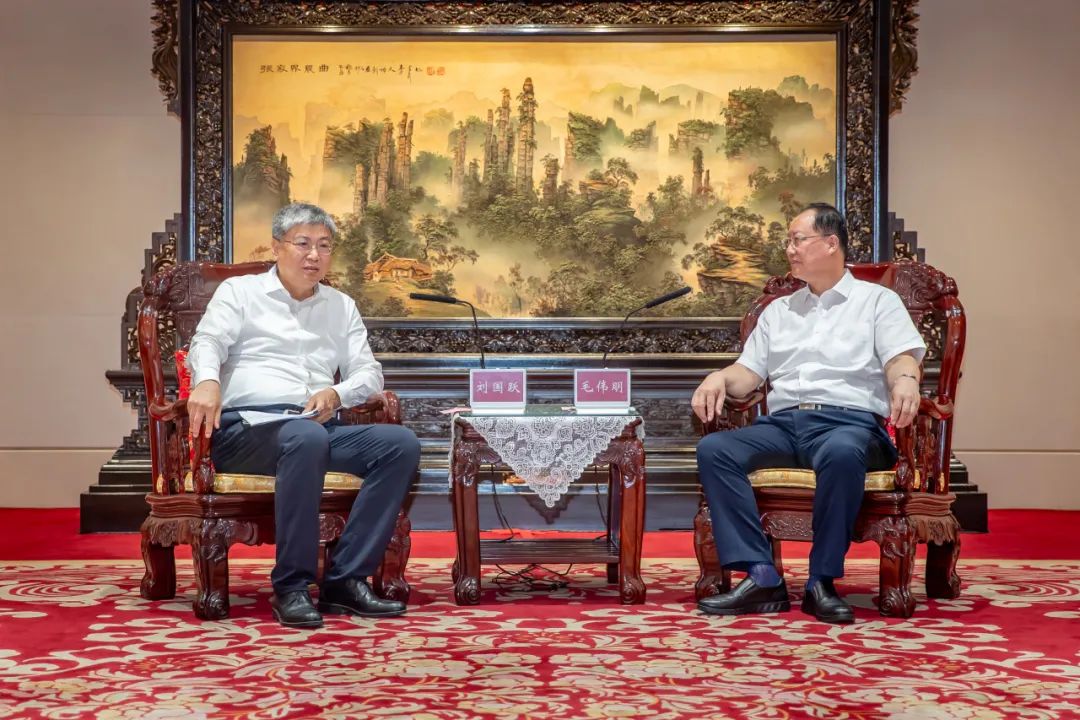 國家能源集團(tuán)黨組書記、董事長劉國躍拜會湖南省委副書記、省長毛偉明