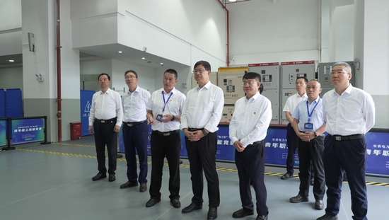 華能集團有限公司總經(jīng)理、黨組副書記鄧建玲到云南分公司調(diào)研