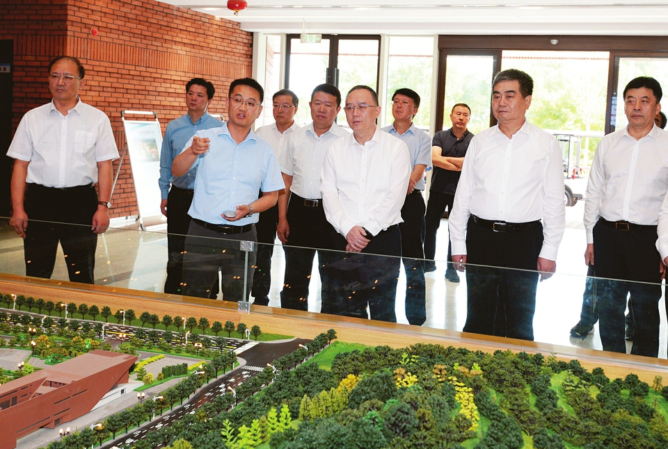 山西省委副書記、省長金湘軍調(diào)研國科大太原能源材料學院