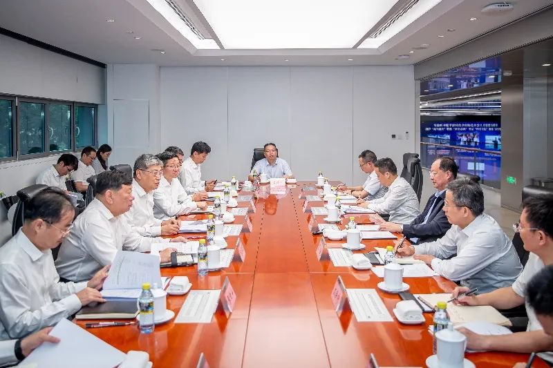 國家能源集團黨組書記、董事長劉國躍會見湖南省委副書記、省長毛偉明