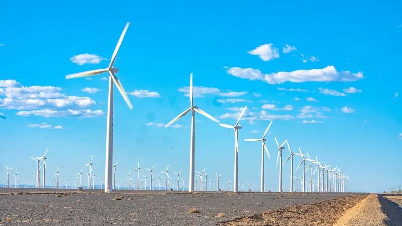 國(guó)家電網(wǎng)公司:加快構(gòu)建新型電力系統(tǒng) 服務(wù)經(jīng)濟(jì)高質(zhì)量發(fā)展