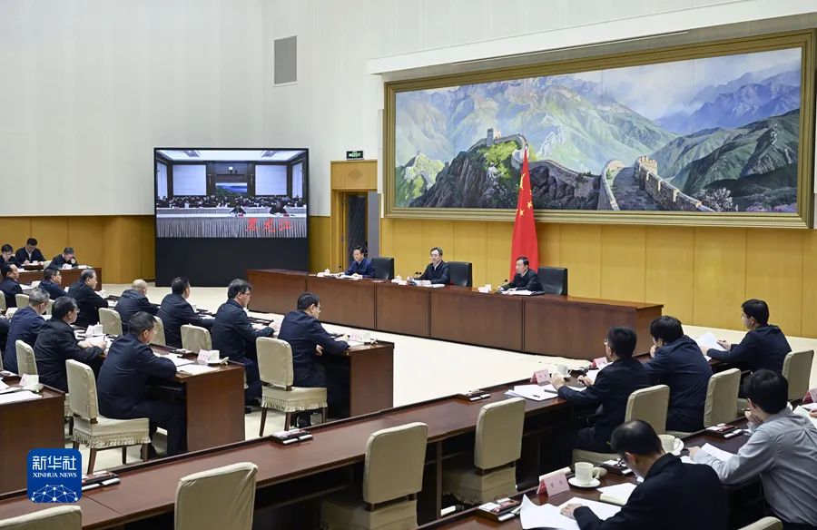 丁薛祥:穩(wěn)住能源保供基本盤 嚴(yán)格抓好能源中長期合同簽約履約