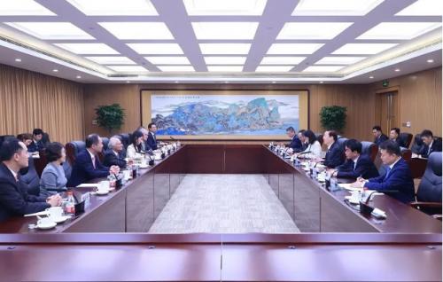 國家電網與香港中電集團推動清潔能源開發(fā)利用、促進新能源發(fā)展等方面深化合作