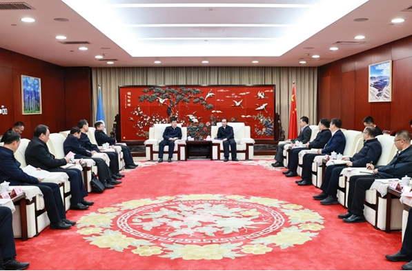 江毅會(huì)見內(nèi)蒙古自治區(qū)黨委常委、常務(wù)副主席黃志強(qiáng)