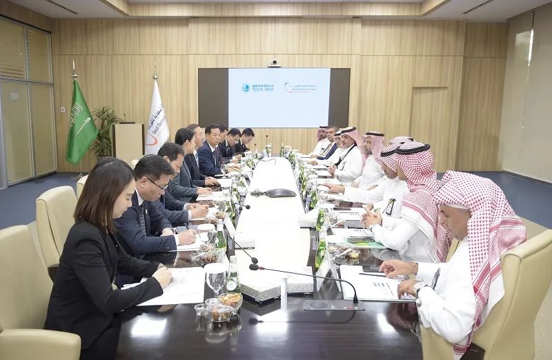國家電網(wǎng)公司董事長辛保安與沙特能源部、沙特電力公司主要負(fù)責(zé)人會談