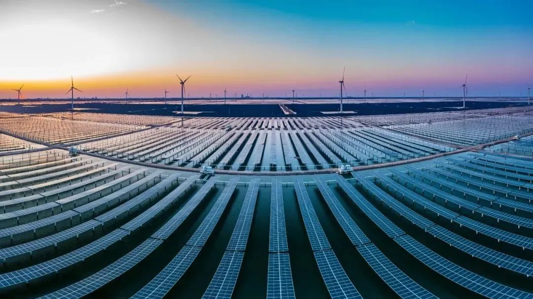 突破3億千瓦時(shí)，?；瘓F(tuán)一期300MW光伏發(fā)電項(xiàng)目實(shí)現(xiàn)年度目標(biāo)