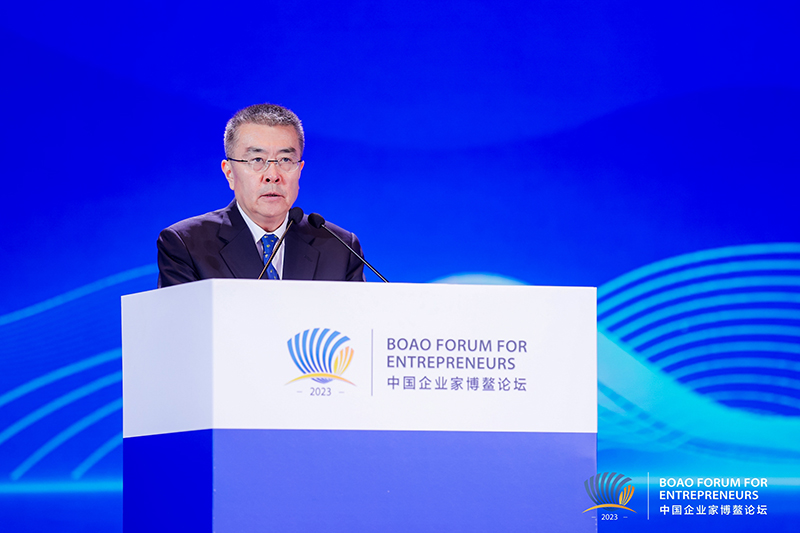 鐘韌：大力營造生機(jī)勃勃?jiǎng)?chuàng)新生態(tài)，以科技創(chuàng)新推動(dòng)生產(chǎn)力水平提高