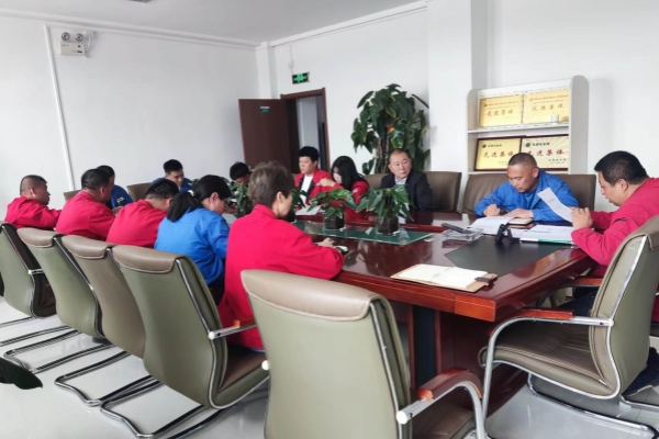 內(nèi)蒙古電力集團烏海千里山供電公司：對標新細則，完成班組定級工作